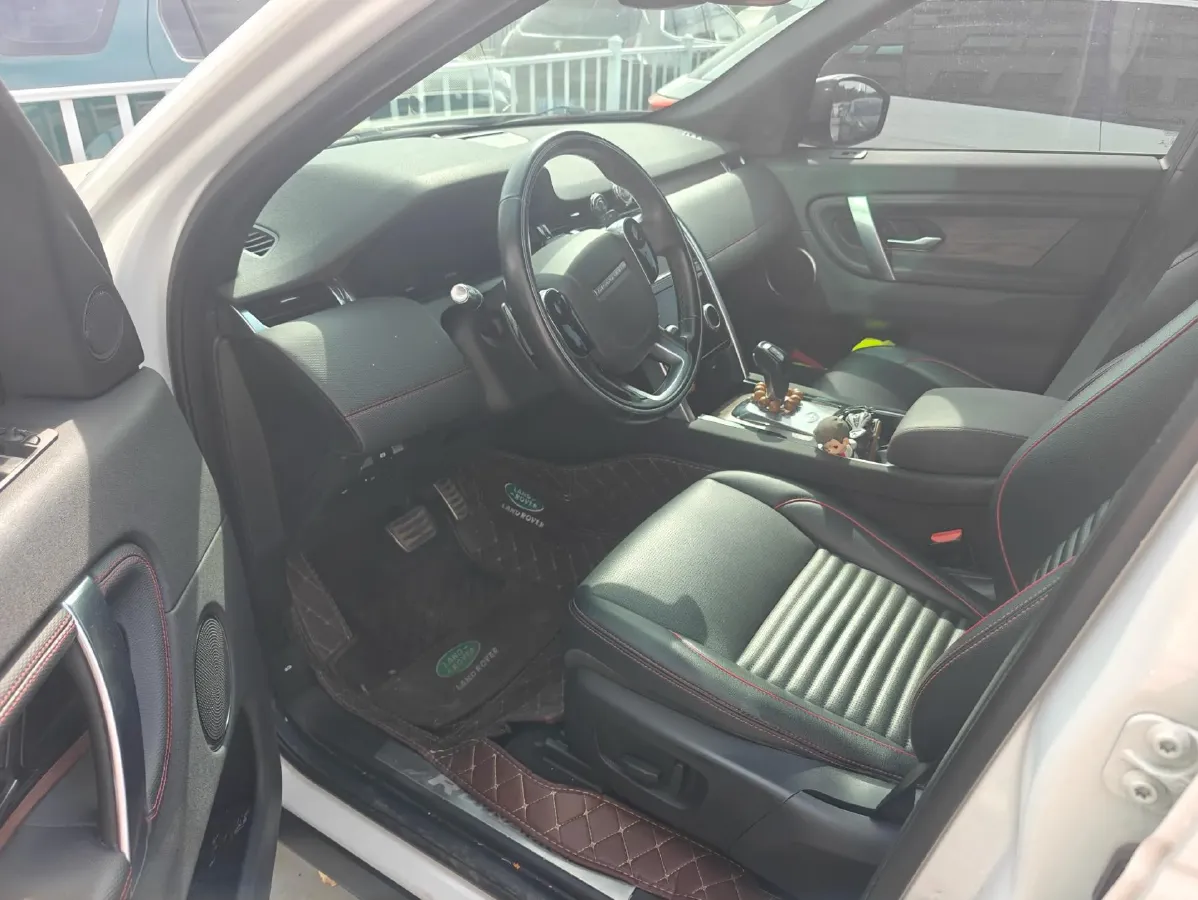 2020 Land Rover Discovery Sport 2.0T 249HP L4 9AT,autocango,china used car exporter,china ev exporter,chinese used car exporter,chinese used ev exporter