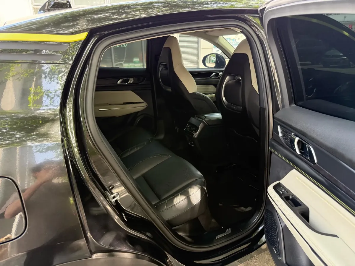 2020 LYNK&CO 05 2.0T 254HP L4 8AT,autocango,china used car exporter,china ev exporter,chinese used car exporter,chinese used ev exporter