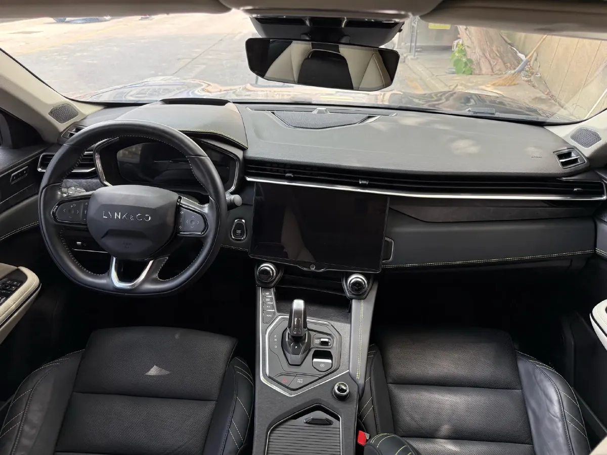 2020 LYNK&CO 05 2.0T 254HP L4 8AT,autocango,china used car exporter,china ev exporter,chinese used car exporter,chinese used ev exporter