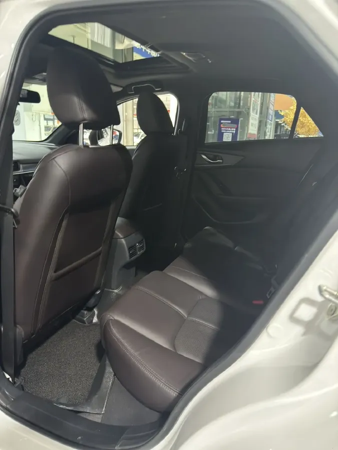 2021 Mazda CX-4 2.0L 158HP L4 6AT,autocango,china used car exporter,china ev exporter,chinese used car exporter,chinese used ev exporter
