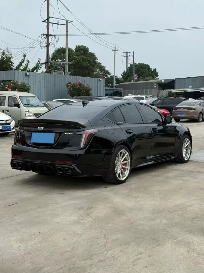 2023 Cadillac CT5 2.0T 237HP L4 10AT,autocango,china used car exporter,china ev exporter,chinese used car exporter,chinese used ev exporter