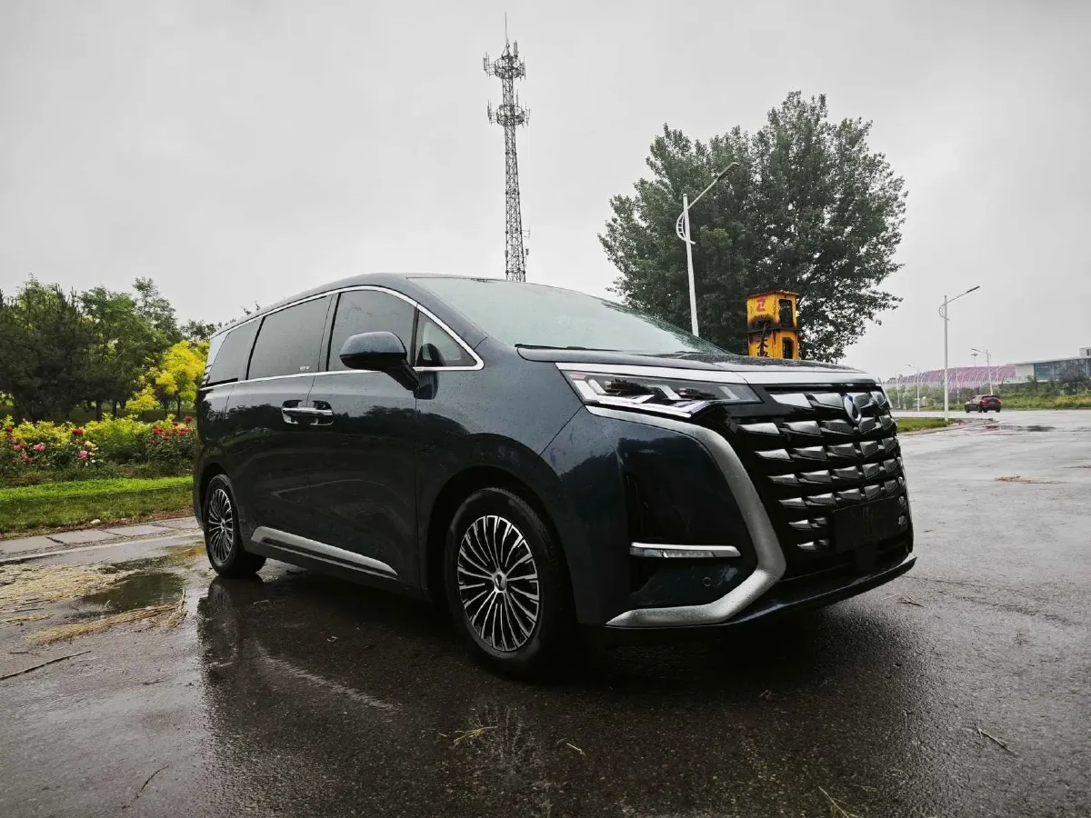 2022 HongQi HS7 3.0T 337HP V6 8AT,autocango,china used car exporter,china ev exporter,chinese used car exporter,chinese used ev exporter