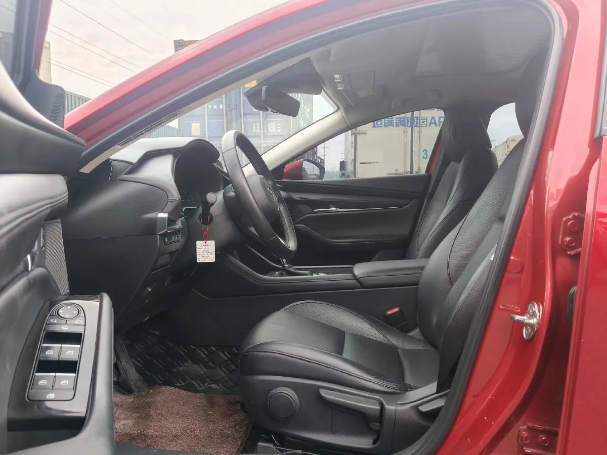 2020 Mazda 3 Axela 2.0L 158HP L4 6AT,autocango,china used car exporter,china ev exporter,chinese used car exporter,chinese used ev exporter