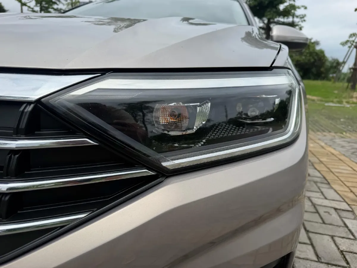 2020 Volkswagen Sagitar 1.2T 116HP L4 7DCT,autocango,china used car exporter,china ev exporter,chinese used car exporter,chinese used ev exporter