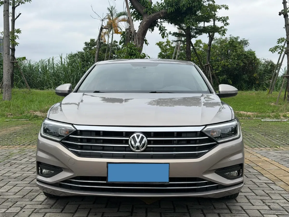 2020 Volkswagen Sagitar 1.2T 116HP L4 7DCT,autocango,china used car exporter,china ev exporter,chinese used car exporter,chinese used ev exporter