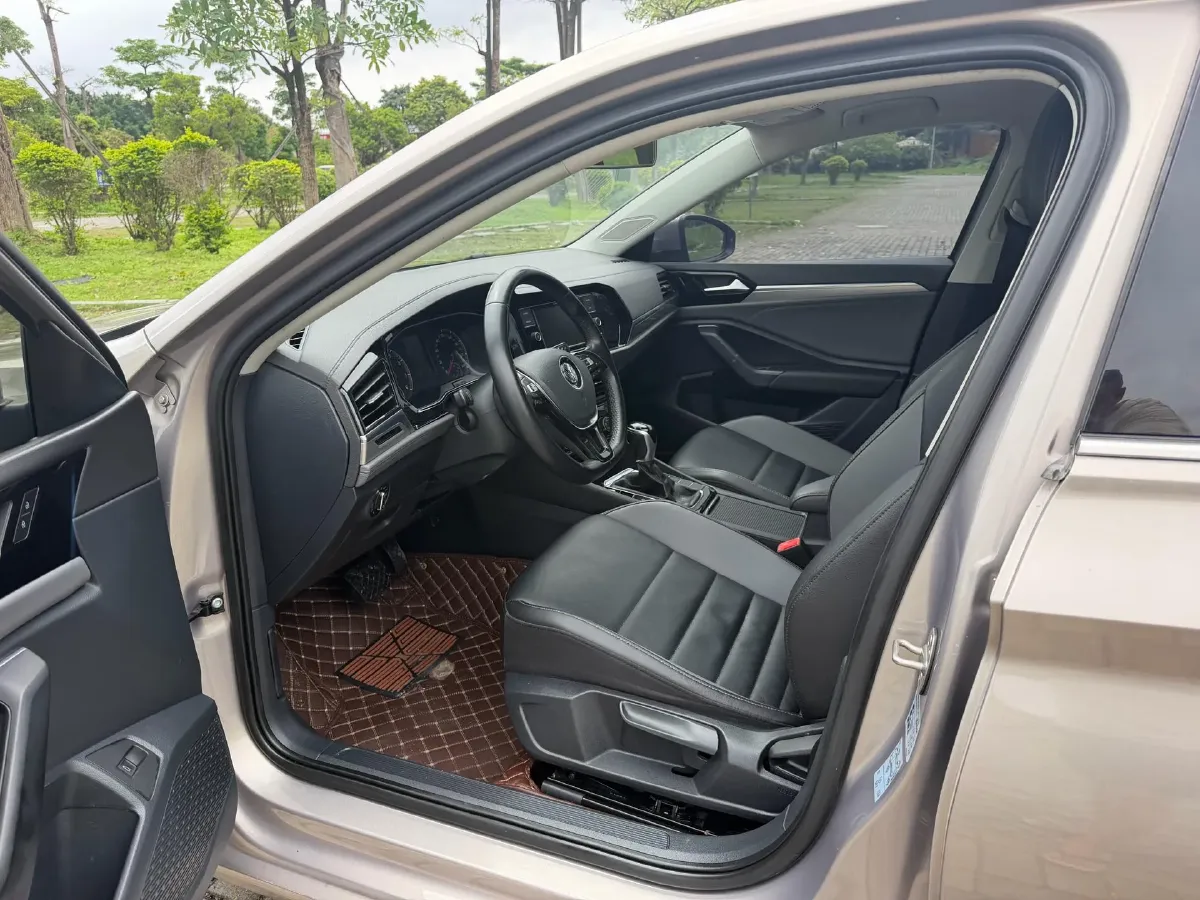 2020 Volkswagen Sagitar 1.2T 116HP L4 7DCT,autocango,china used car exporter,china ev exporter,chinese used car exporter,chinese used ev exporter