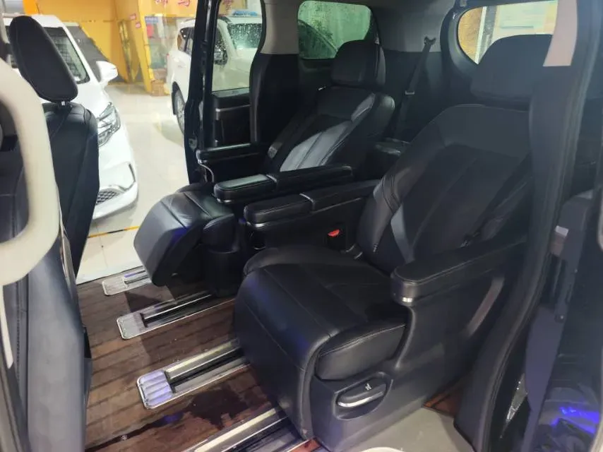 2021 GAC Trumpchi M8 2.0T 252HP L4 8AT,autocango,china used car exporter,china ev exporter,chinese used car exporter,chinese used ev exporter