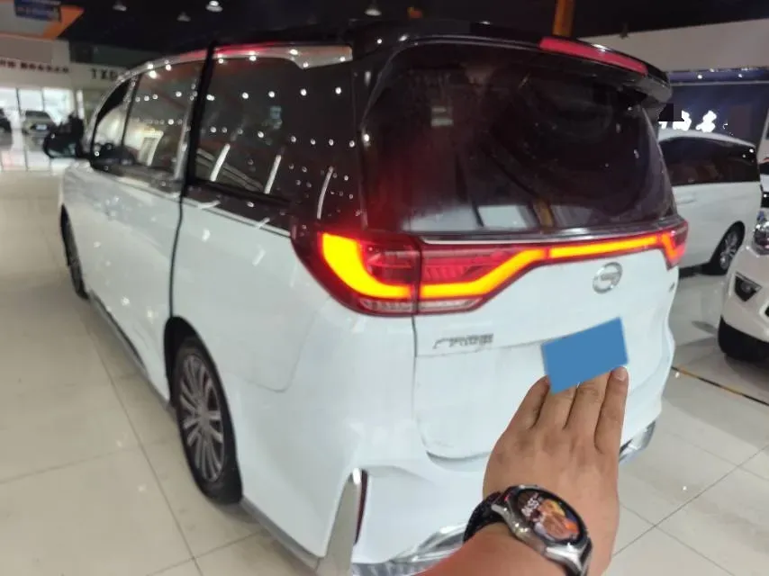 2021 GAC Trumpchi M8 2.0T 252HP L4 8AT,autocango,china used car exporter,china ev exporter,chinese used car exporter,chinese used ev exporter