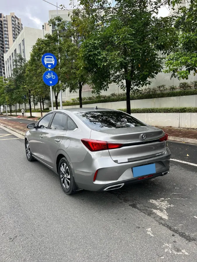 2020 ChangAn Eado 1.6L 128HP L4 6AT,autocango,china used car exporter,china ev exporter,chinese used car exporter,chinese used ev exporter