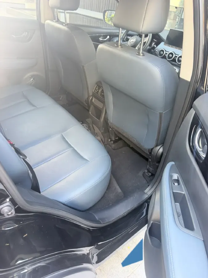 2025 Nissan Qashqai 2.0L 151HP L4 CVT,autocango,china used car exporter,china ev exporter,chinese used car exporter,chinese used ev exporter