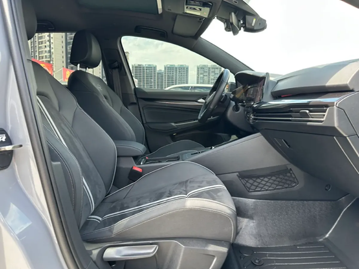 2021 Volkswagen Golf 1.4T 150HP L4 7DCT,autocango,china used car exporter,china ev exporter,chinese used car exporter,chinese used ev exporter