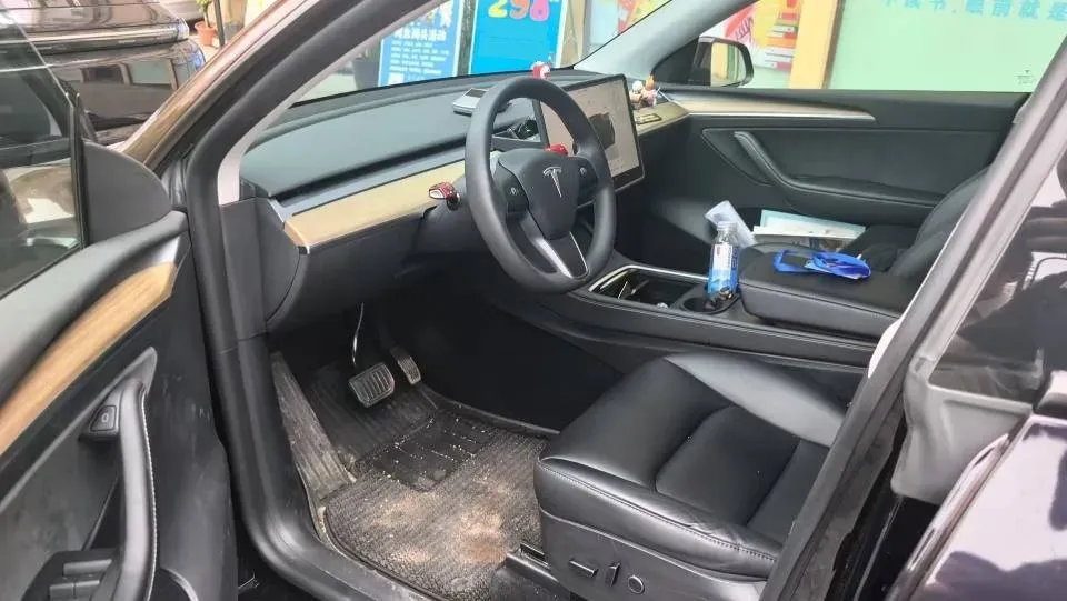 2022 BMW 3 Series 2.0T 184HP L4 8AT,autocango,china used car exporter,china ev exporter,chinese used car exporter,chinese used ev exporter