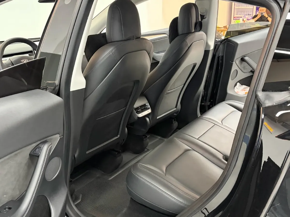 2021 Tesla Model Y BEV 60KWH,autocango,china used car exporter,china ev exporter,chinese used car exporter,chinese used ev exporter