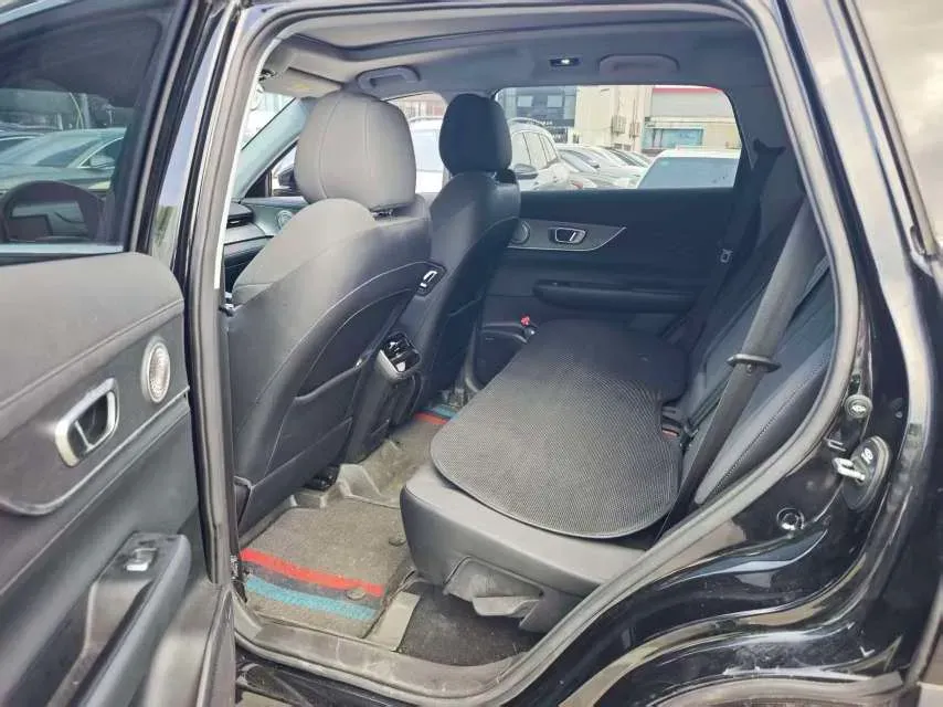 2025 Chery Tiggo 8 Plus 1.6T 197HP L4 7DCT,autocango,china used car exporter,china ev exporter,chinese used car exporter,chinese used ev exporter