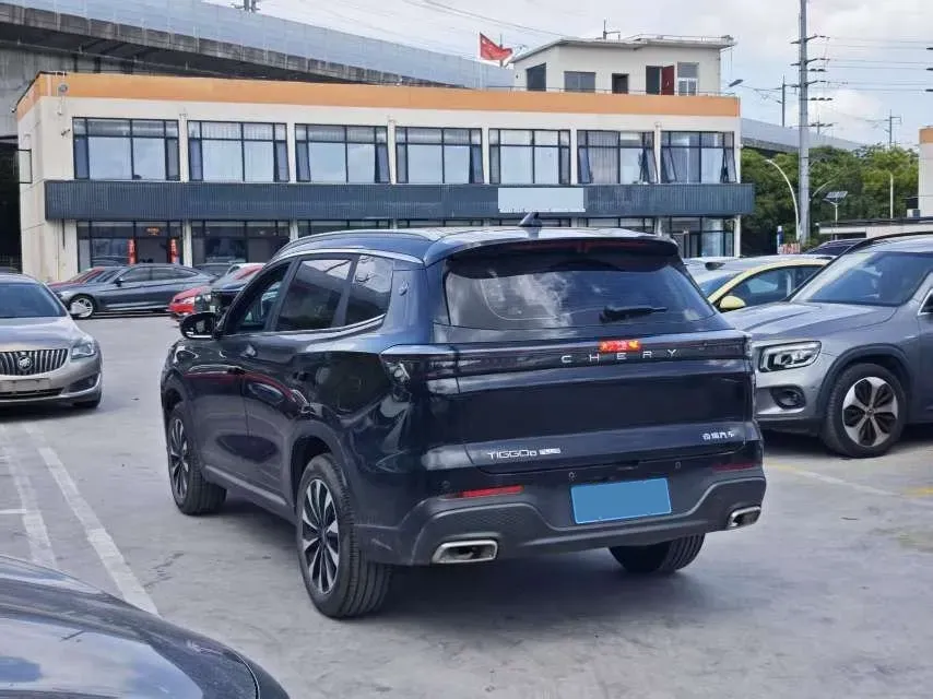 2025 Chery Tiggo 8 Plus 1.6T 197HP L4 7DCT,autocango,china used car exporter,china ev exporter,chinese used car exporter,chinese used ev exporter