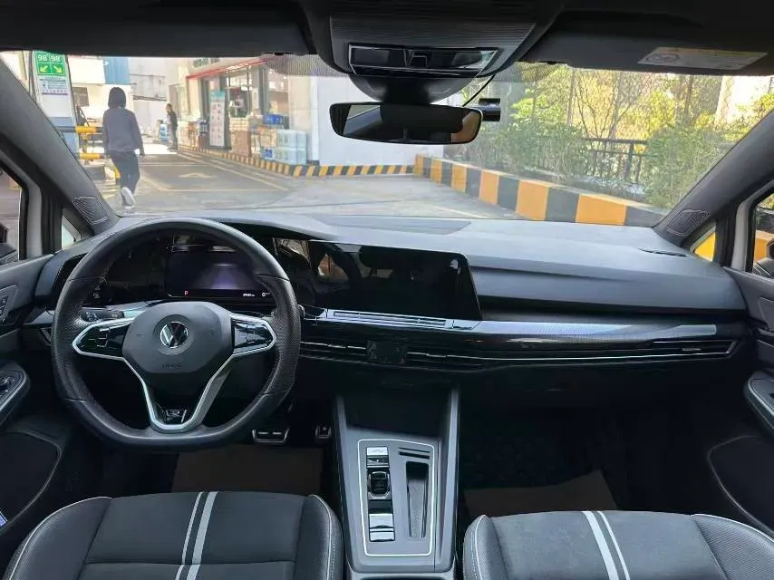 2021 Volkswagen Golf 1.4T 150HP L4 7DCT,autocango,china used car exporter,china ev exporter,chinese used car exporter,chinese used ev exporter