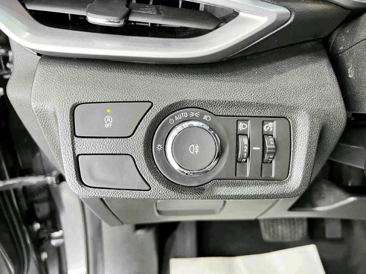 2020 Chevrolet Orlando 1.3T 163HP L3 6AT,autocango,china used car exporter,china ev exporter,chinese used car exporter,chinese used ev exporter