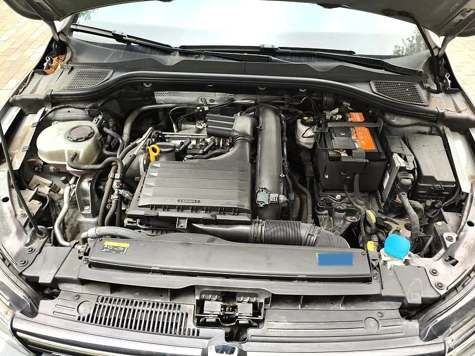 2023 Volkswagen Golf 1.4T 150HP L4 7DCT,autocango,china used car exporter,china ev exporter,chinese used car exporter,chinese used ev exporter