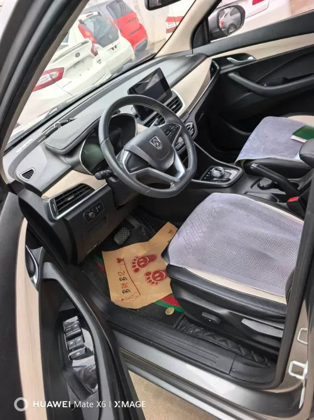 2018 BaoJun 530 1.5T 150HP L4 6MT,autocango,china used car exporter,china ev exporter,chinese used car exporter,chinese used ev exporter