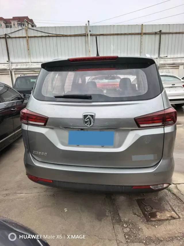 2018 BaoJun 530 1.5T 150HP L4 6MT,autocango,china used car exporter,china ev exporter,chinese used car exporter,chinese used ev exporter