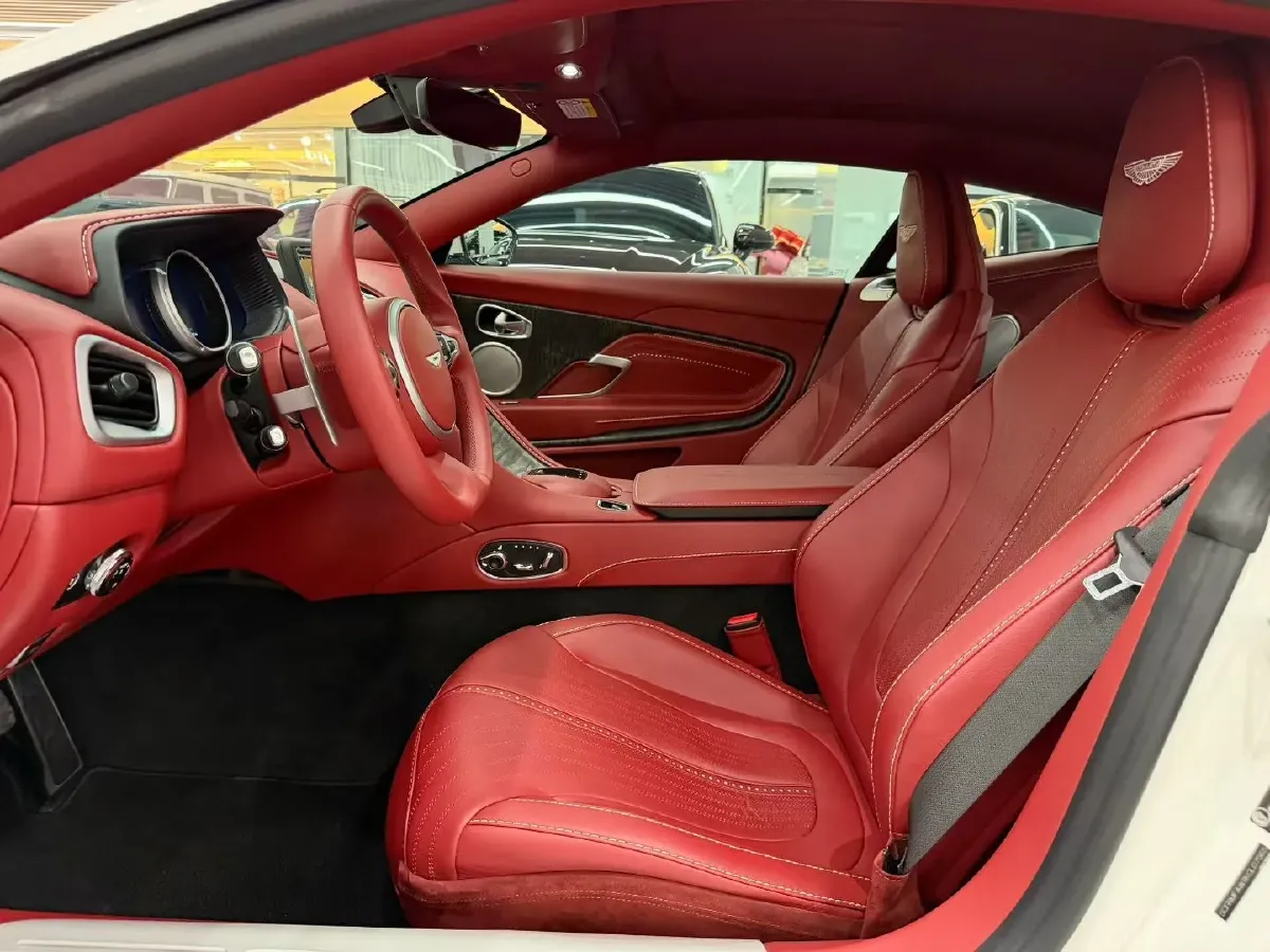 2019 Aston Martin DB11 4.0T 510HP V8 8AT,autocango,china used car exporter,china ev exporter,chinese used car exporter,chinese used ev exporter