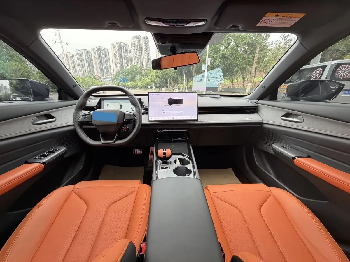 2025 ChangAn UNI-V 2.0T 245HP L4 8AT,autocango,china used car exporter,china ev exporter,chinese used car exporter,chinese used ev exporter