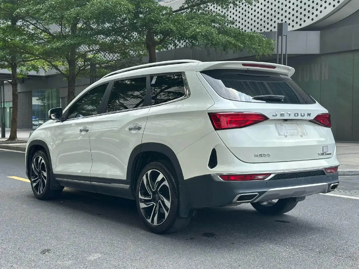 2019 Jetour X90 1.6T 197HP L4 7DCT,autocango,china used car exporter,china ev exporter,chinese used car exporter,chinese used ev exporter
