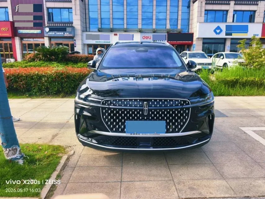 2023 Lincoln Nautilus 2.0T 261HP L4 8AT,autocango,china used car exporter,china ev exporter,chinese used car exporter,chinese used ev exporter