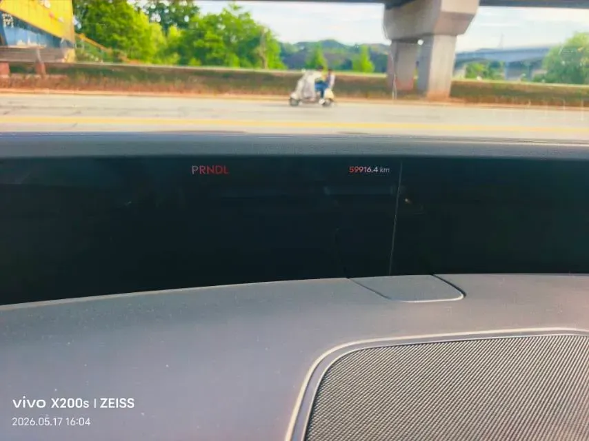 2023 Lincoln Nautilus 2.0T 261HP L4 8AT,autocango,china used car exporter,china ev exporter,chinese used car exporter,chinese used ev exporter