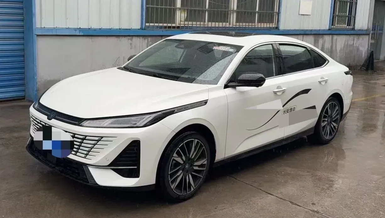 2026 ChangAn Eado 1.5T 192HP L4 7DCT,autocango,china used car exporter,china ev exporter,chinese used car exporter,chinese used ev exporter