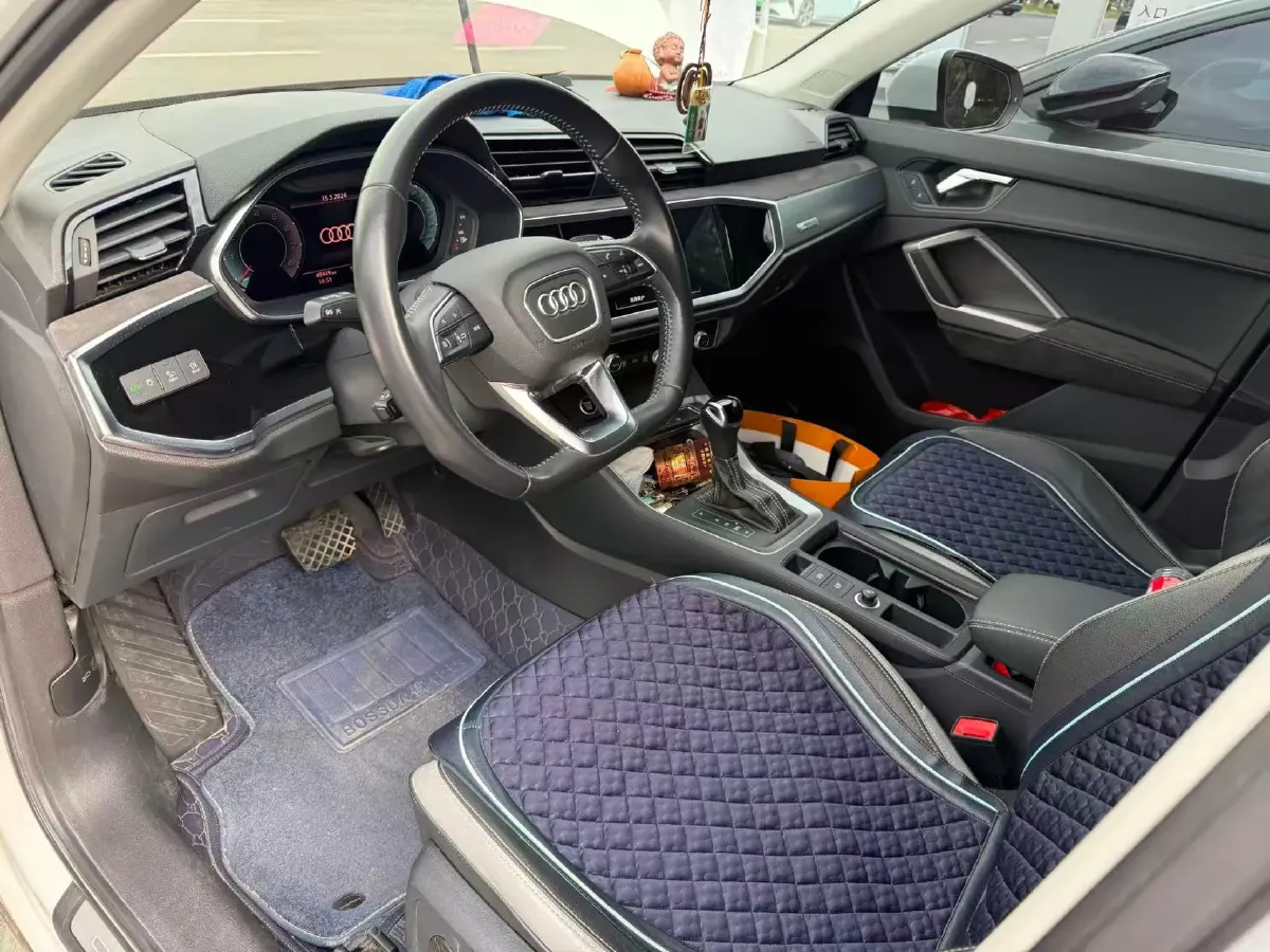 2022 Audi Q3 1.4T 150HP L4 7DCT,autocango,china used car exporter,china ev exporter,chinese used car exporter,chinese used ev exporter
