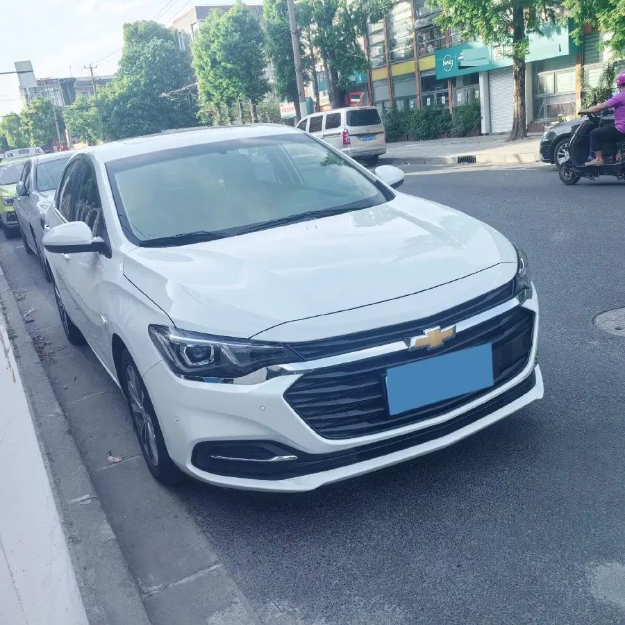 2022 Chevrolet Monza 1.5L 113HP L4 6AT,autocango,china used car exporter,china ev exporter,chinese used car exporter,chinese used ev exporter