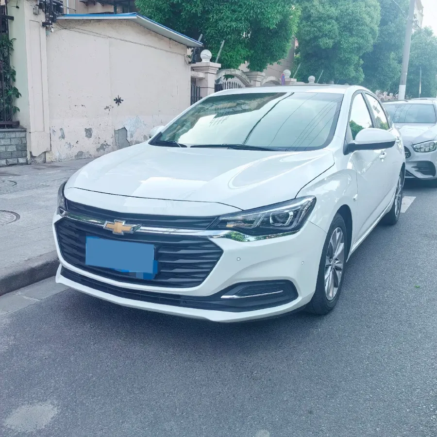 2022 Chevrolet Monza 1.5L 113HP L4 6AT,autocango,china used car exporter,china ev exporter,chinese used car exporter,chinese used ev exporter