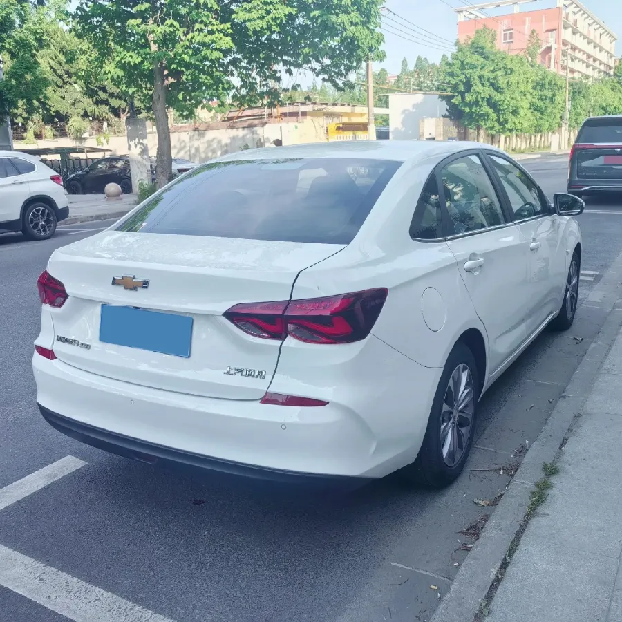 2022 Chevrolet Monza 1.5L 113HP L4 6AT,autocango,china used car exporter,china ev exporter,chinese used car exporter,chinese used ev exporter