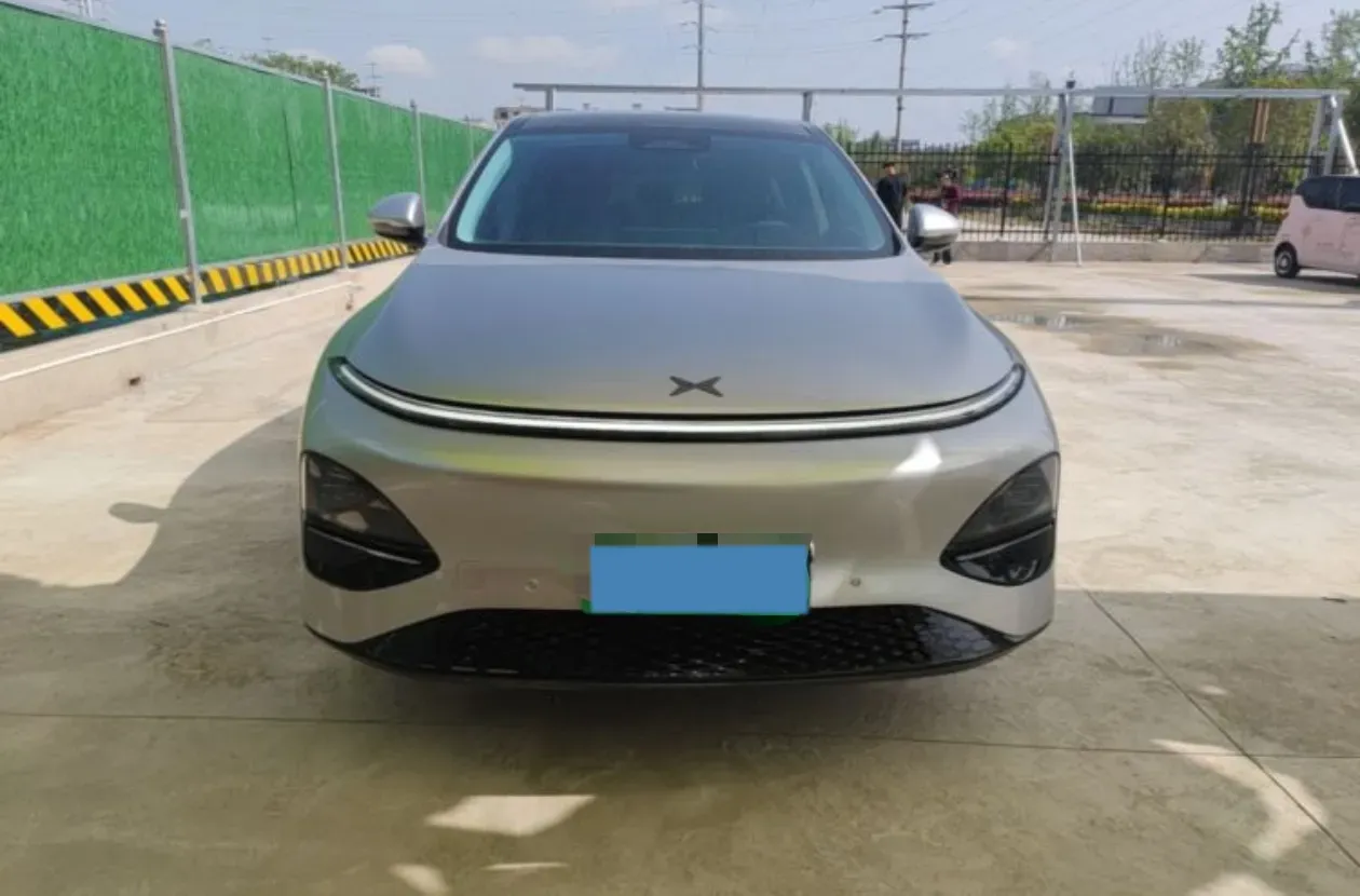 2025 Xpeng G6 BEV 68.5KWH,autocango,china used car exporter,china ev exporter,chinese used car exporter,chinese used ev exporter