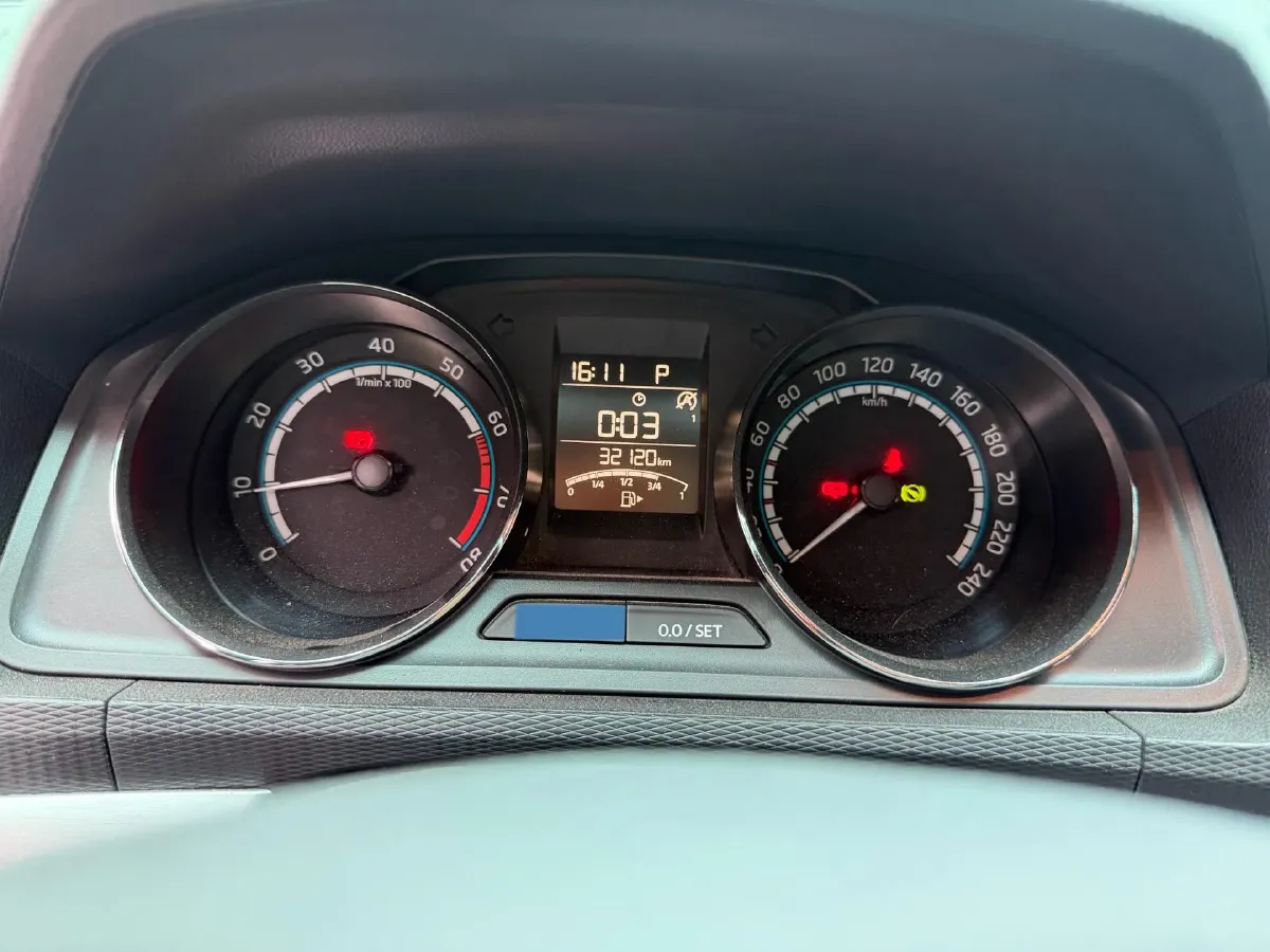 2021 Skoda Kamiq 1.5L 112HP L4 6AT,autocango,china used car exporter,china ev exporter,chinese used car exporter,chinese used ev exporter