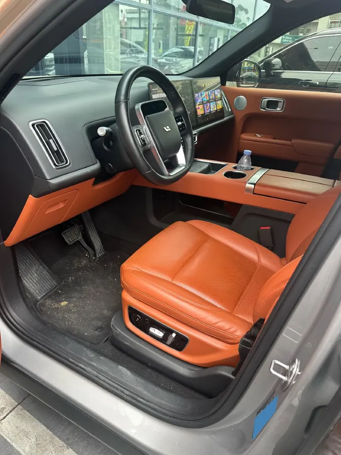 2022 Li L9 Range Extended 154HP REEV 42.6KWH,autocango,china used car exporter,china ev exporter,chinese used car exporter,chinese used ev exporter