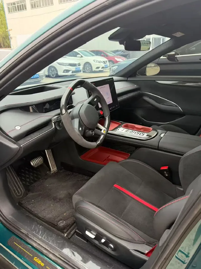 2025 MI SU7 Ultra BEV 93.7KWH,autocango,china used car exporter,china ev exporter,chinese used car exporter,chinese used ev exporter