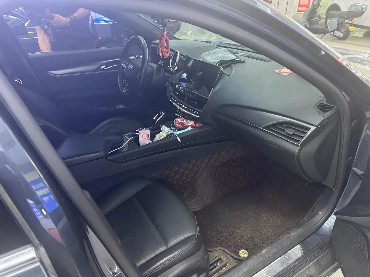 2021 Cadillac CT5 2.0T 237HP L4 10AT,autocango,china used car exporter,china ev exporter,chinese used car exporter,chinese used ev exporter