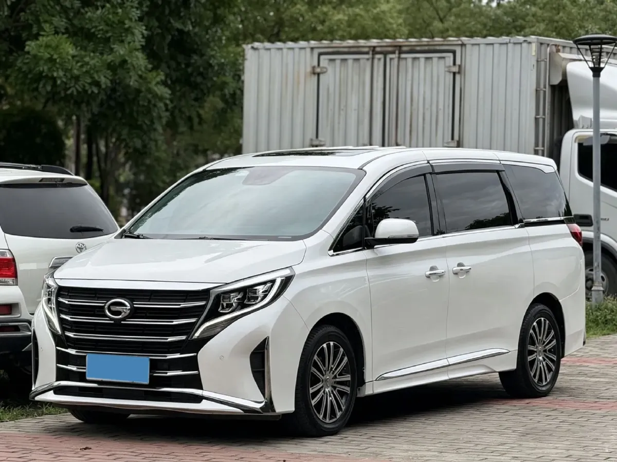 2021 GAC Trumpchi M8 2.0T 252HP L4 8AT,autocango,china used car exporter,china ev exporter,chinese used car exporter,chinese used ev exporter