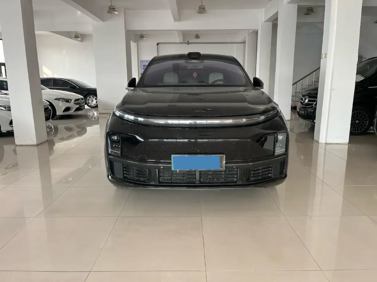 2024 Li L8 Range Extended 154HP REEV 42.8KWH,autocango,china used car exporter,china ev exporter,chinese used car exporter,chinese used ev exporter