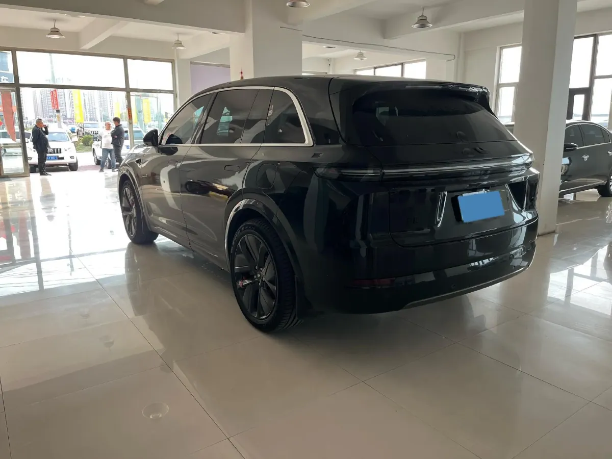 2024 Li L8 Range Extended 154HP REEV 42.8KWH,autocango,china used car exporter,china ev exporter,chinese used car exporter,chinese used ev exporter