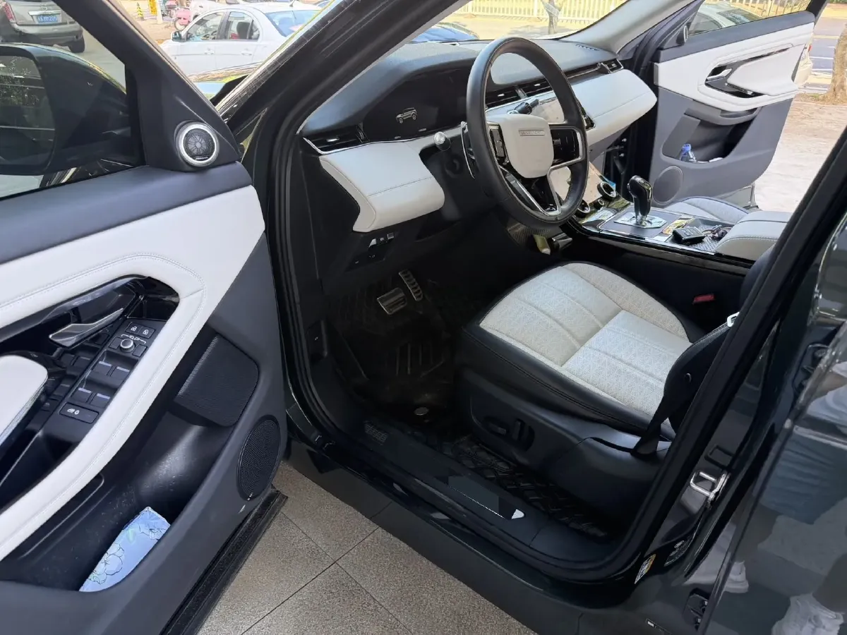 2021 Land Rover Range Rover Evoque 2.0T 249HP L4 9AT,autocango,china used car exporter,china ev exporter,chinese used car exporter,chinese used ev exporter