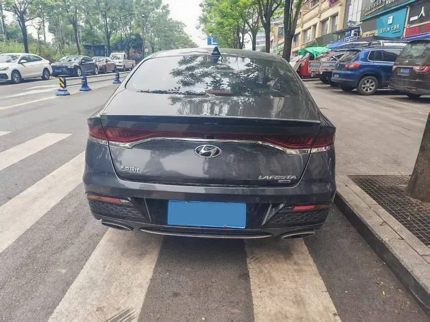 2019 Hyundai La Festa 1.6T 204HP L4 7DCT,autocango,china used car exporter,china ev exporter,chinese used car exporter,chinese used ev exporter