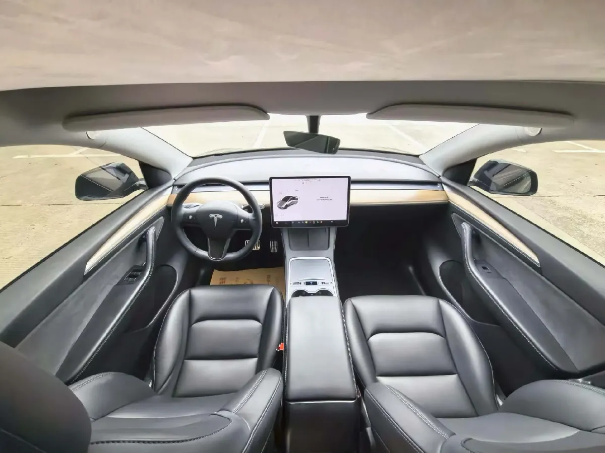2021 Tesla Model Y BEV 60KWH,autocango,china used car exporter,china ev exporter,chinese used car exporter,chinese used ev exporter