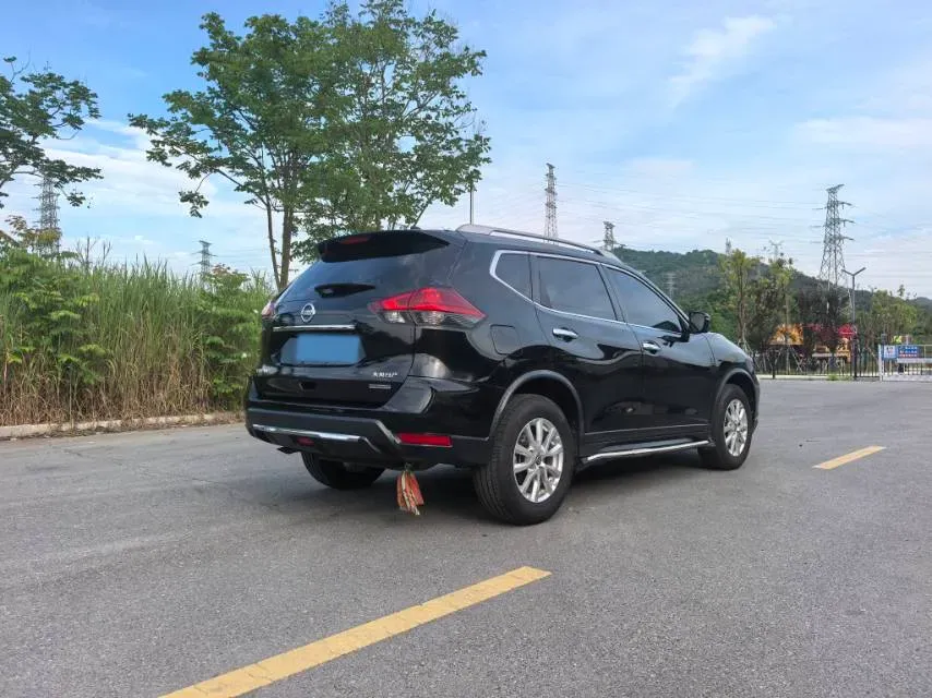 2019 Nissan X-Trail 2.0L 154HP L4 CVT,autocango,china used car exporter,china ev exporter,chinese used car exporter,chinese used ev exporter
