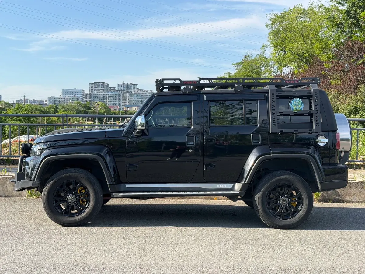 2021 Beijing BJ40 2.0T 224HP L4 8AT,autocango,china used car exporter,china ev exporter,chinese used car exporter,chinese used ev exporter