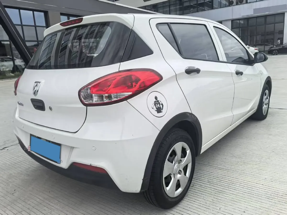 2020 BaoJun 310 1.2L 80HP L4 5MT,autocango,china used car exporter,china ev exporter,chinese used car exporter,chinese used ev exporter