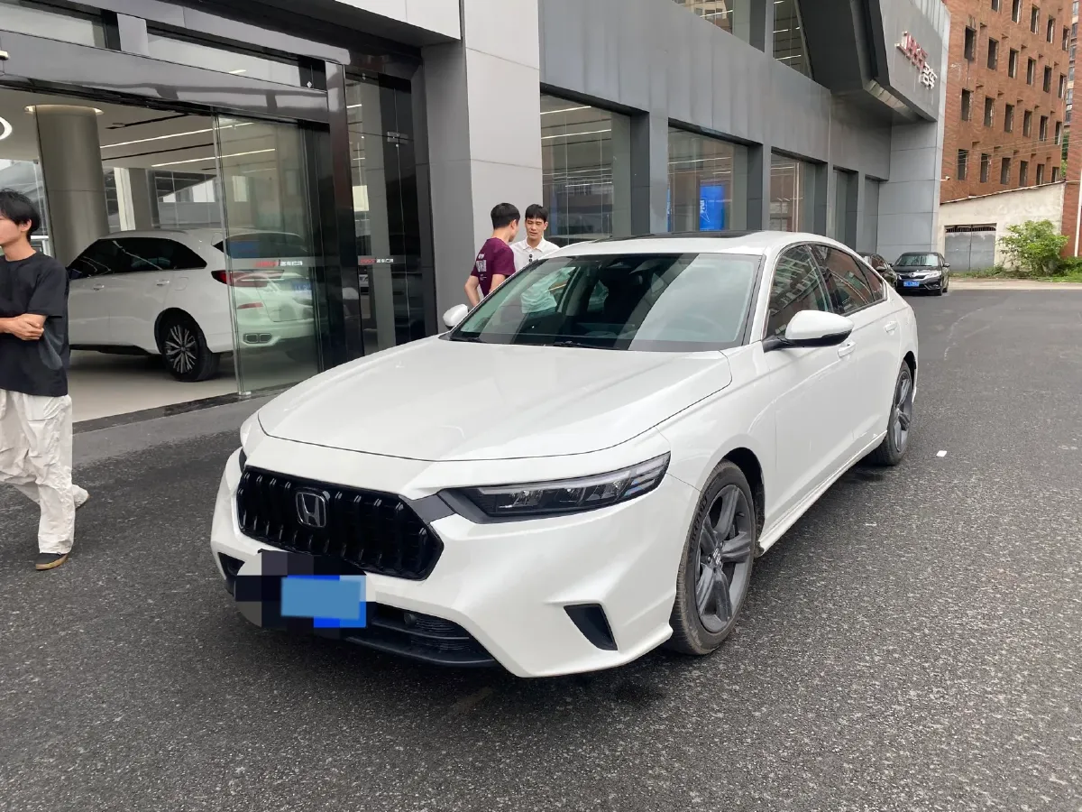 2025 Honda Inspire 1.5T 192HP L4 CVT,autocango,china used car exporter,china ev exporter,chinese used car exporter,chinese used ev exporter