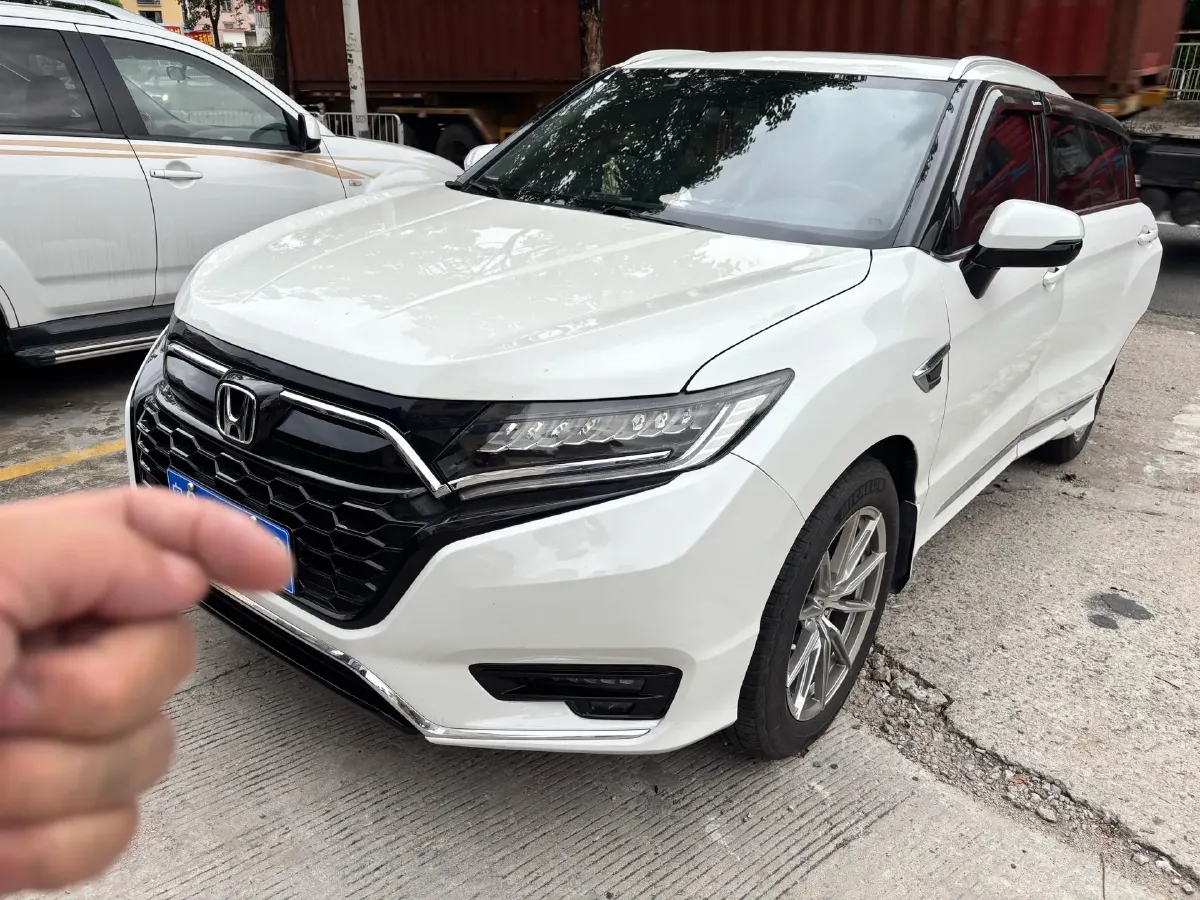 2020 Honda UR-V 2.0T 272HP L4 9AT,autocango,china used car exporter,china ev exporter,chinese used car exporter,chinese used ev exporter